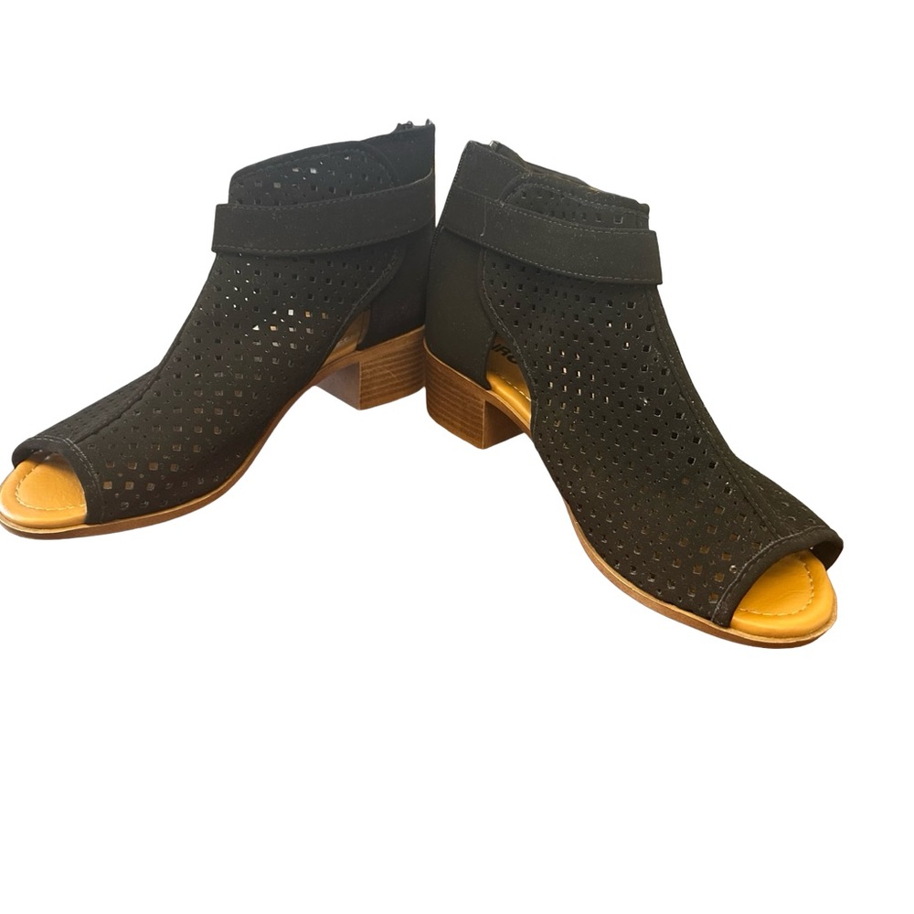 Black Mesh Ankle Booties with Chunky Heel